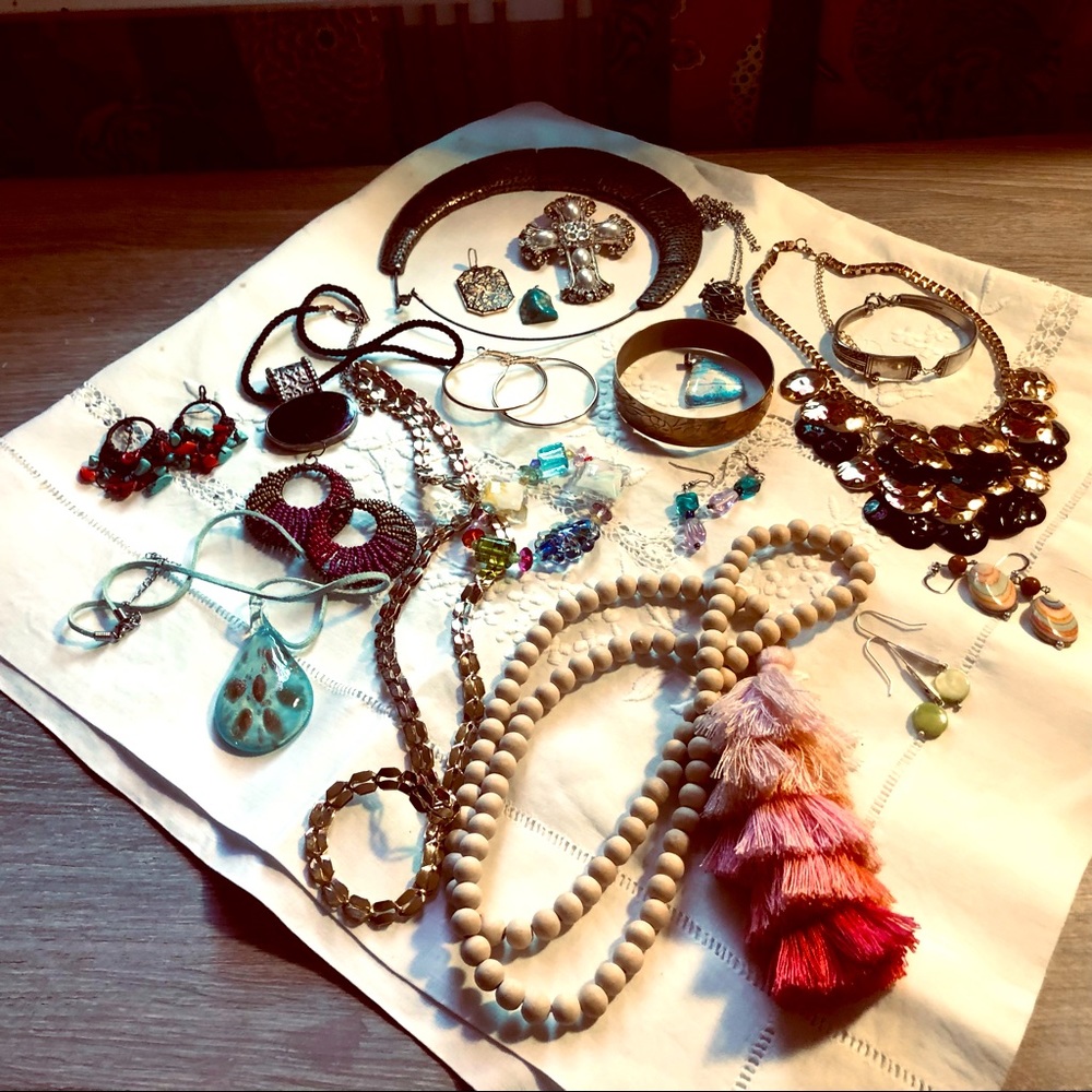 Custom jewelry 21 pieces